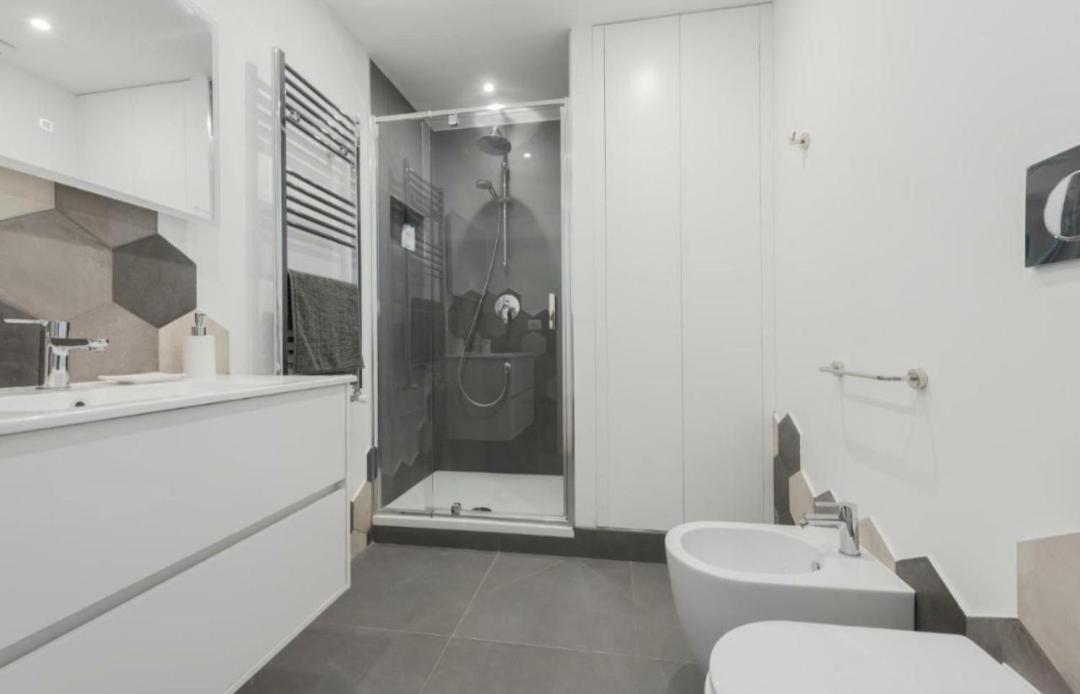 Farini Suite Milão Exterior foto